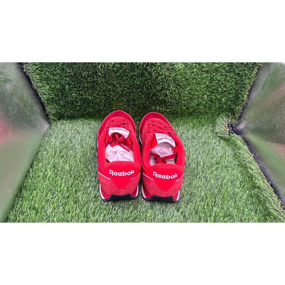 Reebok Classic AZ 100230347 Athletic Sneaker Women's 7.5 Red Suede Training Gym - Picture 7 of 14